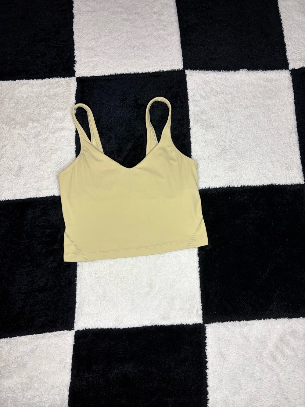 Lululemon align tank size 6- honeydew